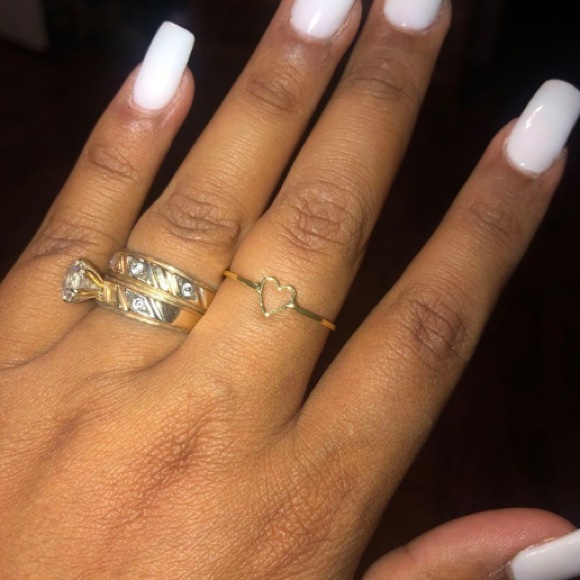 [GOLD] Simple Delicate Dainty Love Heart Ring❤️💫✨ - Picture 4 of 6